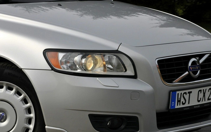 Volvo V50 cena 22900 przebieg: 232198, rok produkcji 2012 z Dęblin małe 704